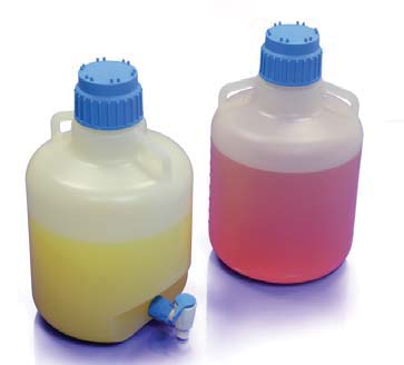 Set of Small Plastic Sample Bottles for Liquids Stock Image - Image of  empty, liquids: 45908237